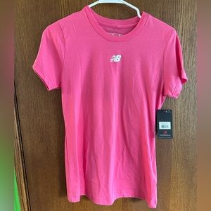 NWT New Balance Blend Short Sleeve Tee in Pink Size Small